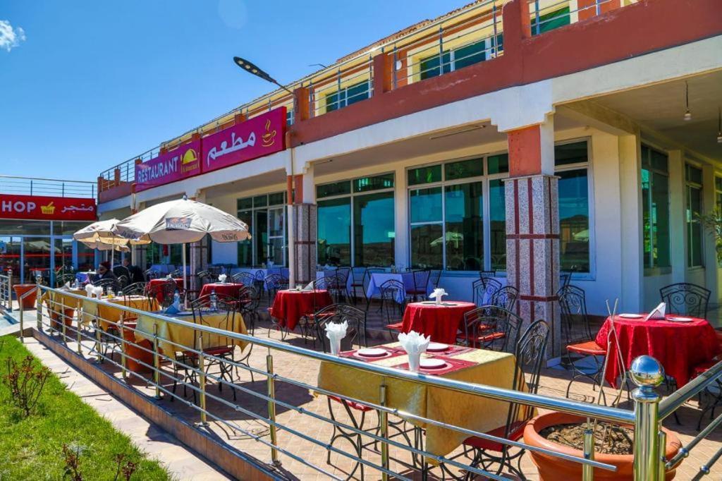 Hotel La Pomme Zaida Exterior photo